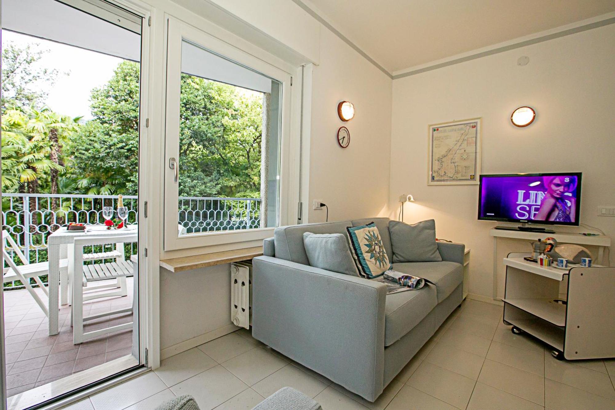 Residenza Lago D'Argento - Happy Rentals Рива дел Гарда Екстериор снимка