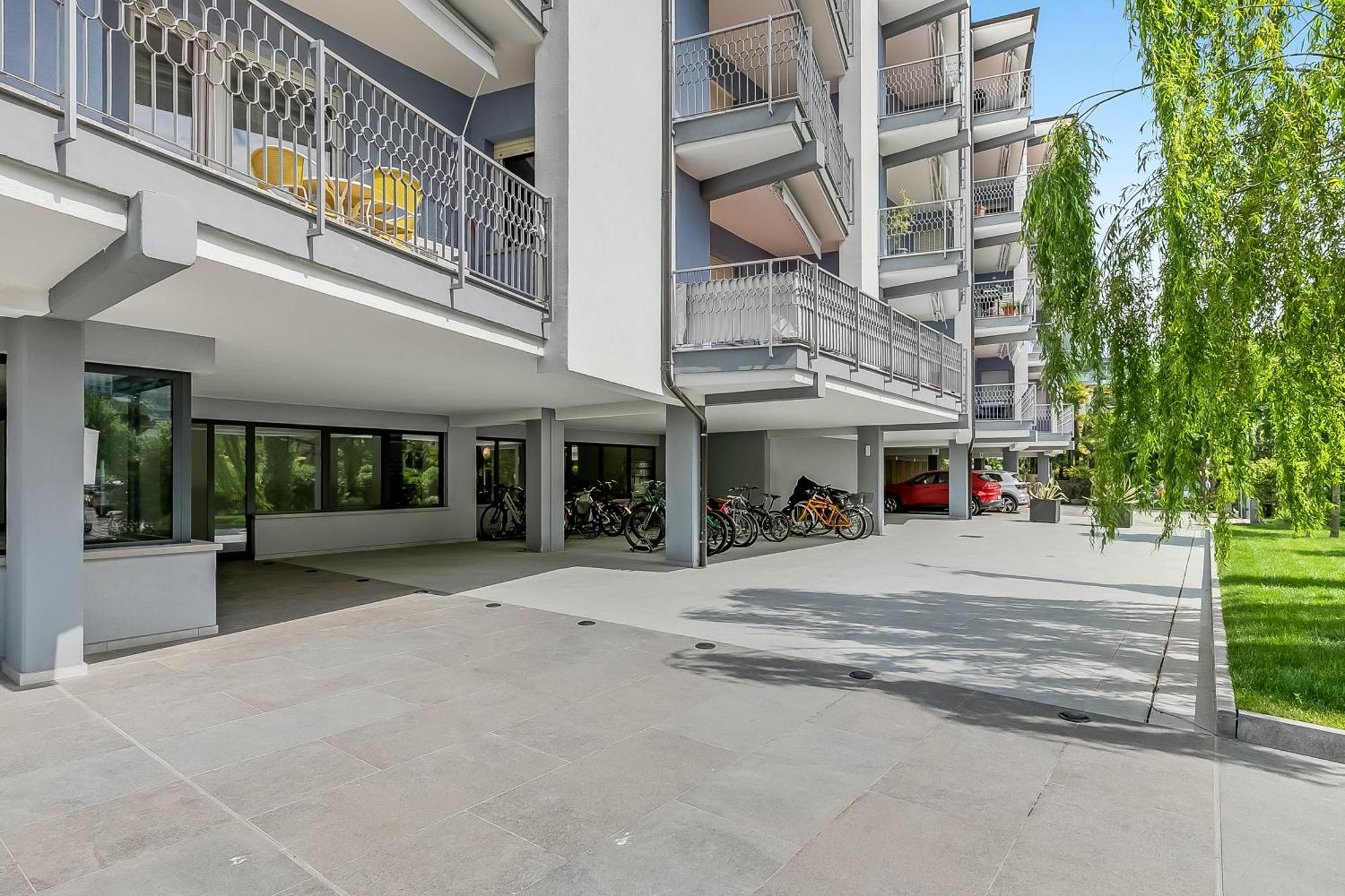 Residenza Lago D'Argento - Happy Rentals Рива дел Гарда Екстериор снимка