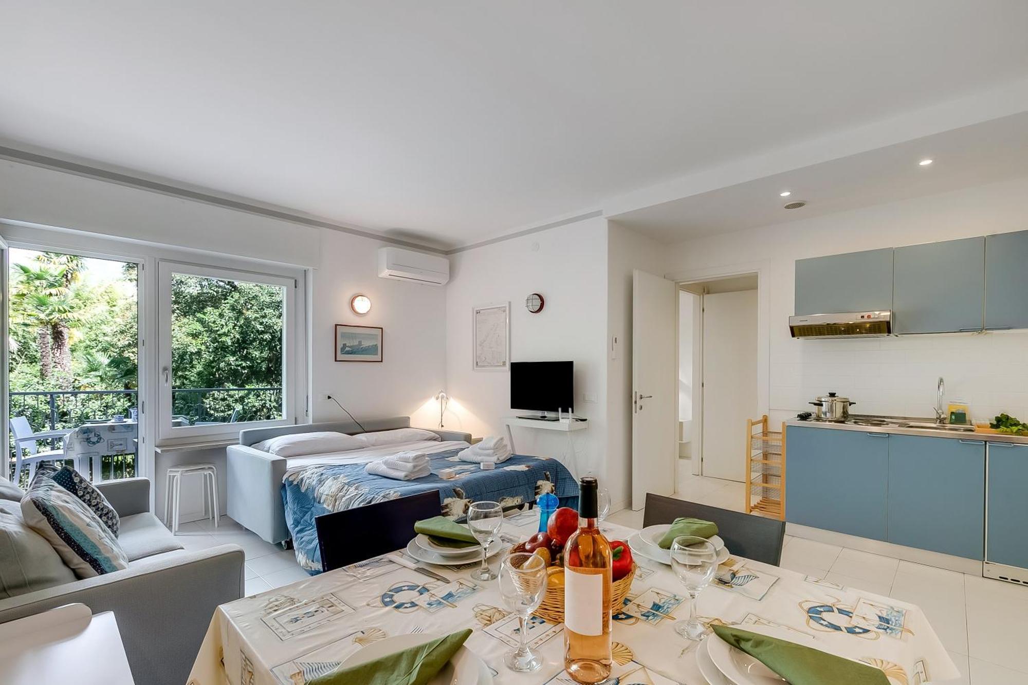 Residenza Lago D'Argento - Happy Rentals Рива дел Гарда Екстериор снимка