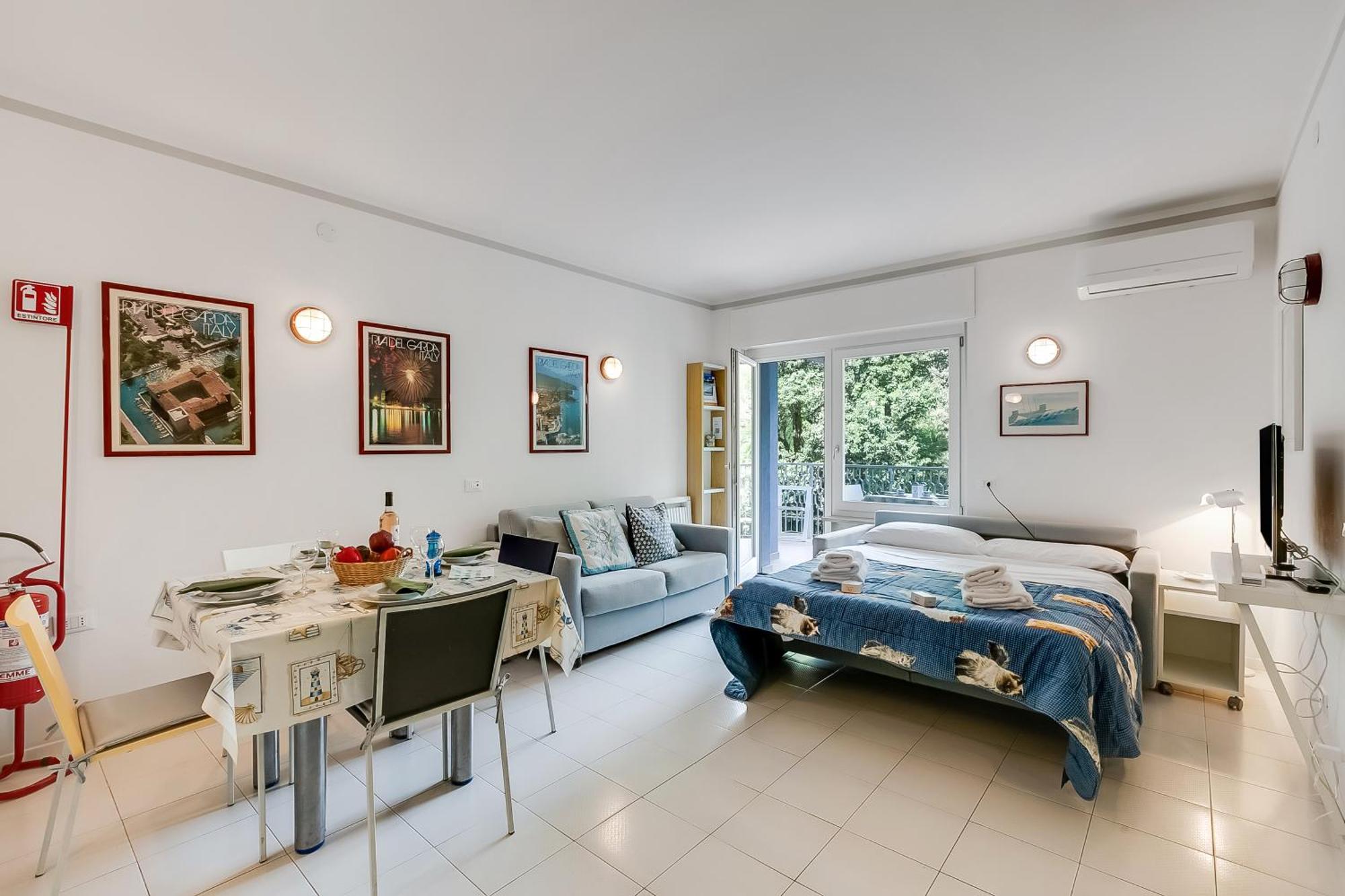 Residenza Lago D'Argento - Happy Rentals Рива дел Гарда Екстериор снимка